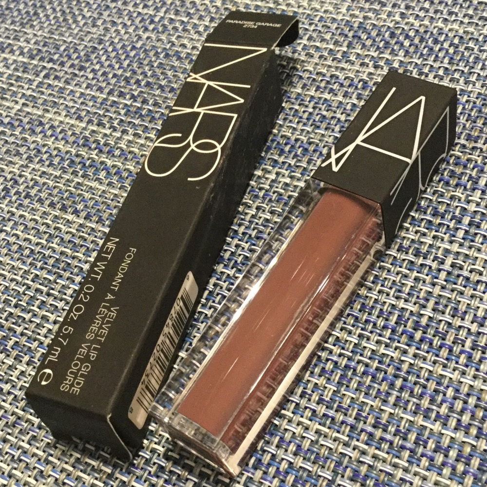 🆕NARS Velvet Lip Glide Paradise Garage